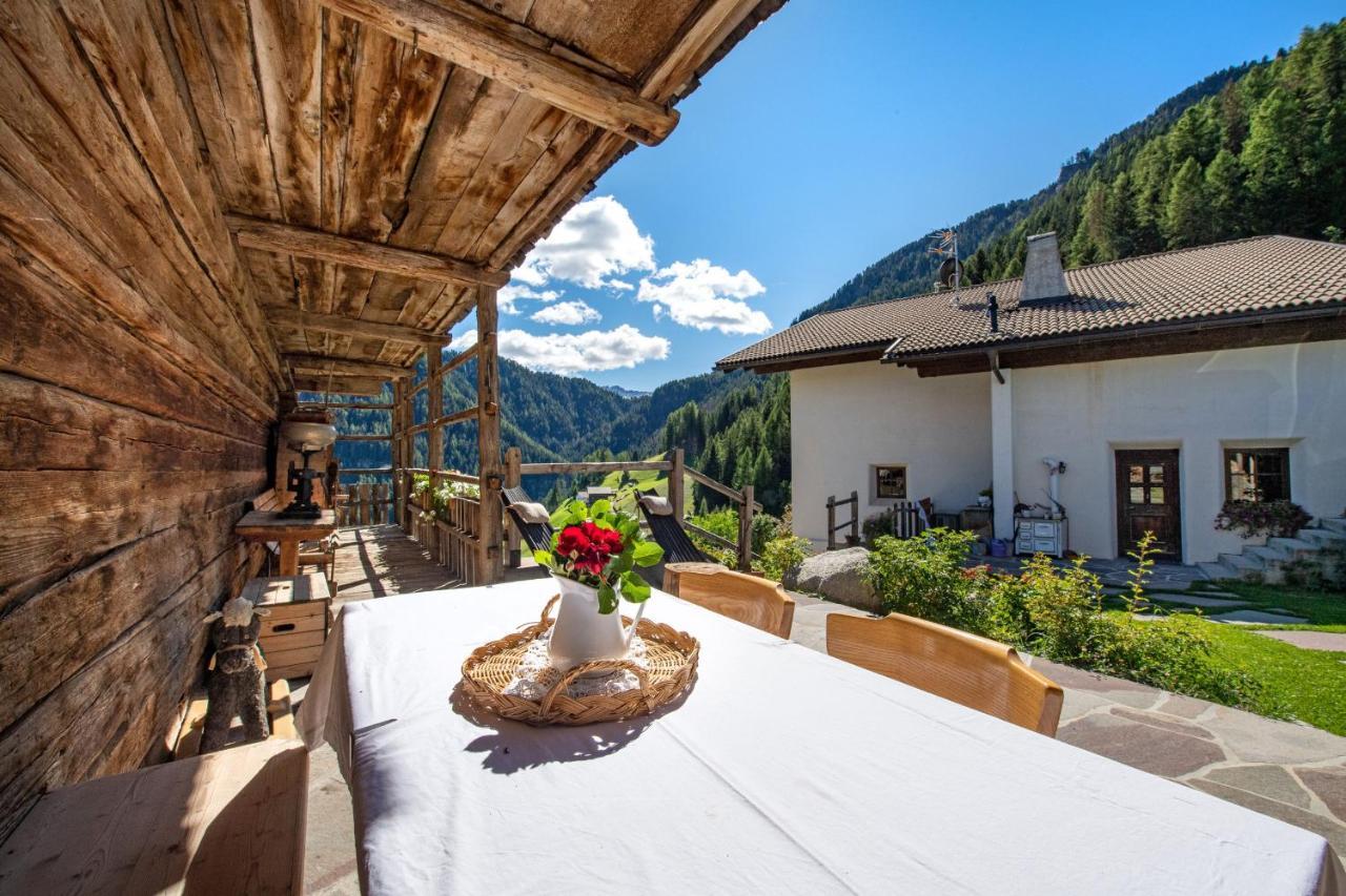 Agriturismo Apartments Tuene Urtijëi Dış mekan fotoğraf