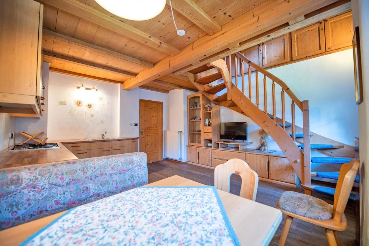 Agriturismo Apartments Tuene Urtijëi Dış mekan fotoğraf