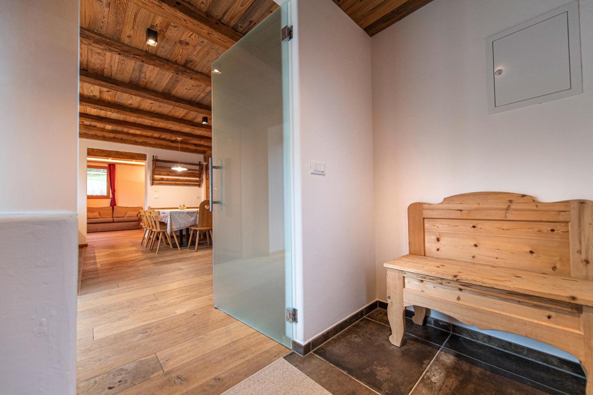 Agriturismo Apartments Tuene Urtijëi Dış mekan fotoğraf