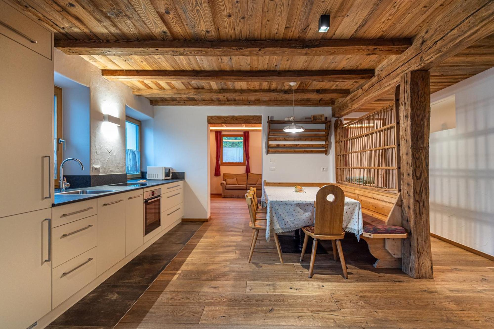 Agriturismo Apartments Tuene Urtijëi Dış mekan fotoğraf