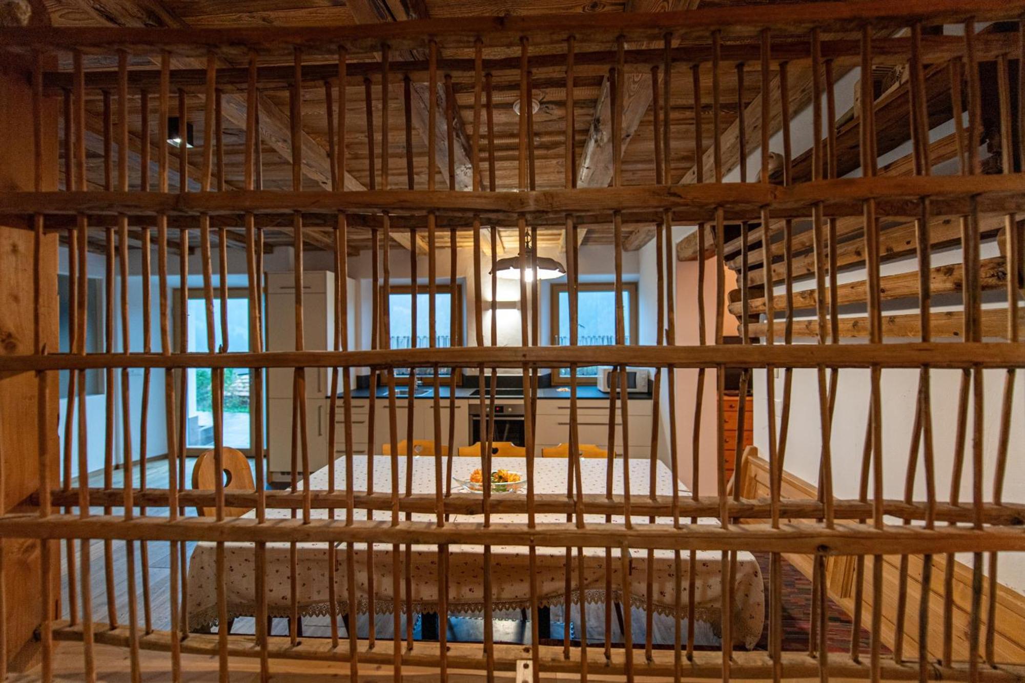Agriturismo Apartments Tuene Urtijëi Dış mekan fotoğraf