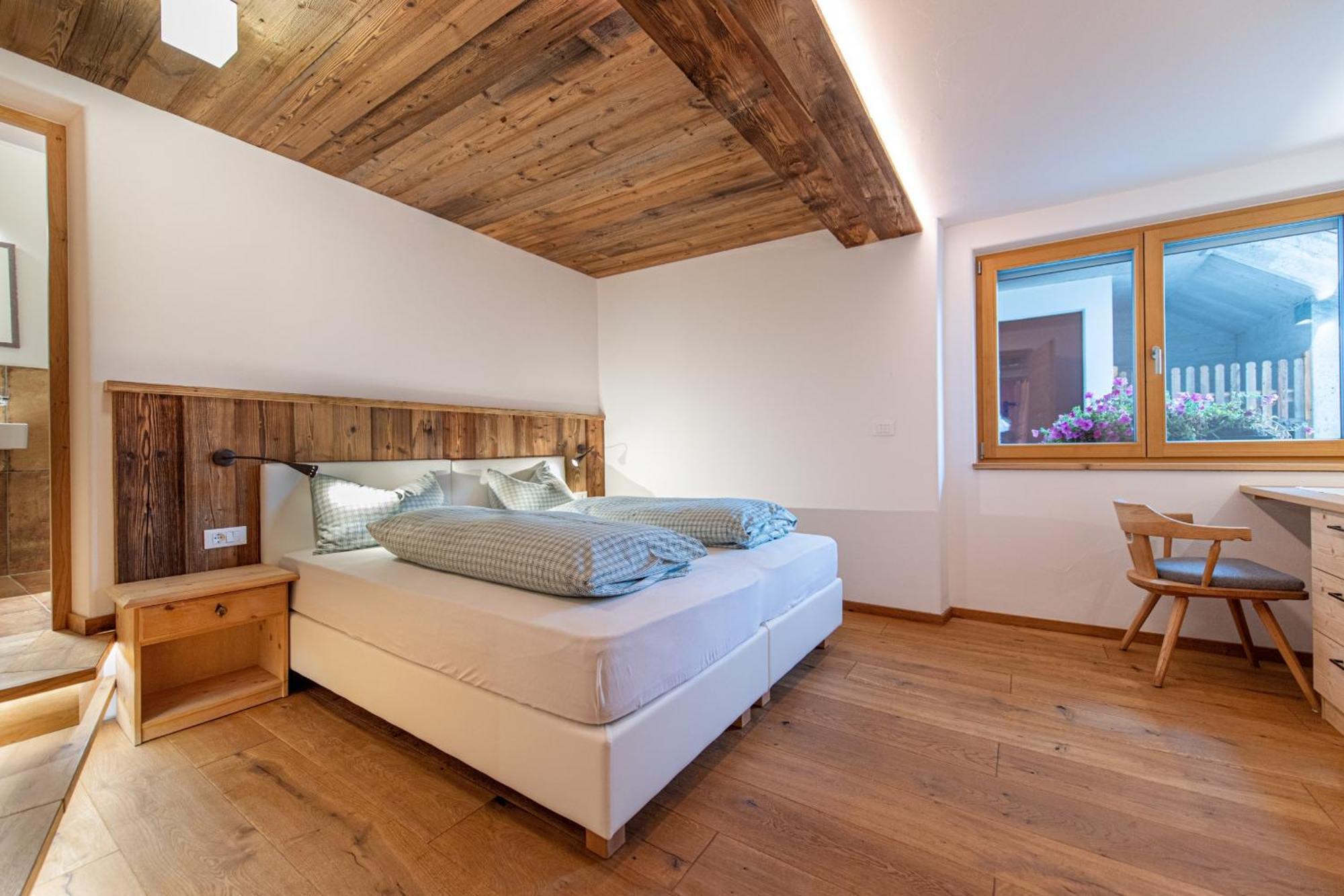 Agriturismo Apartments Tuene Urtijëi Dış mekan fotoğraf